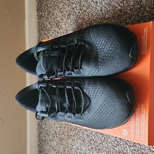 Nike Air Zoom Pegasus 38 Running Shoes